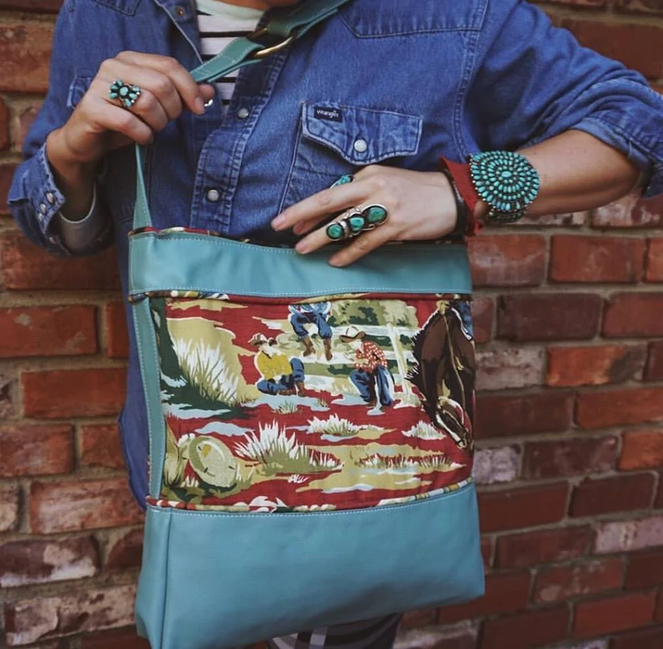 Bronc Stomper Bucket Purse