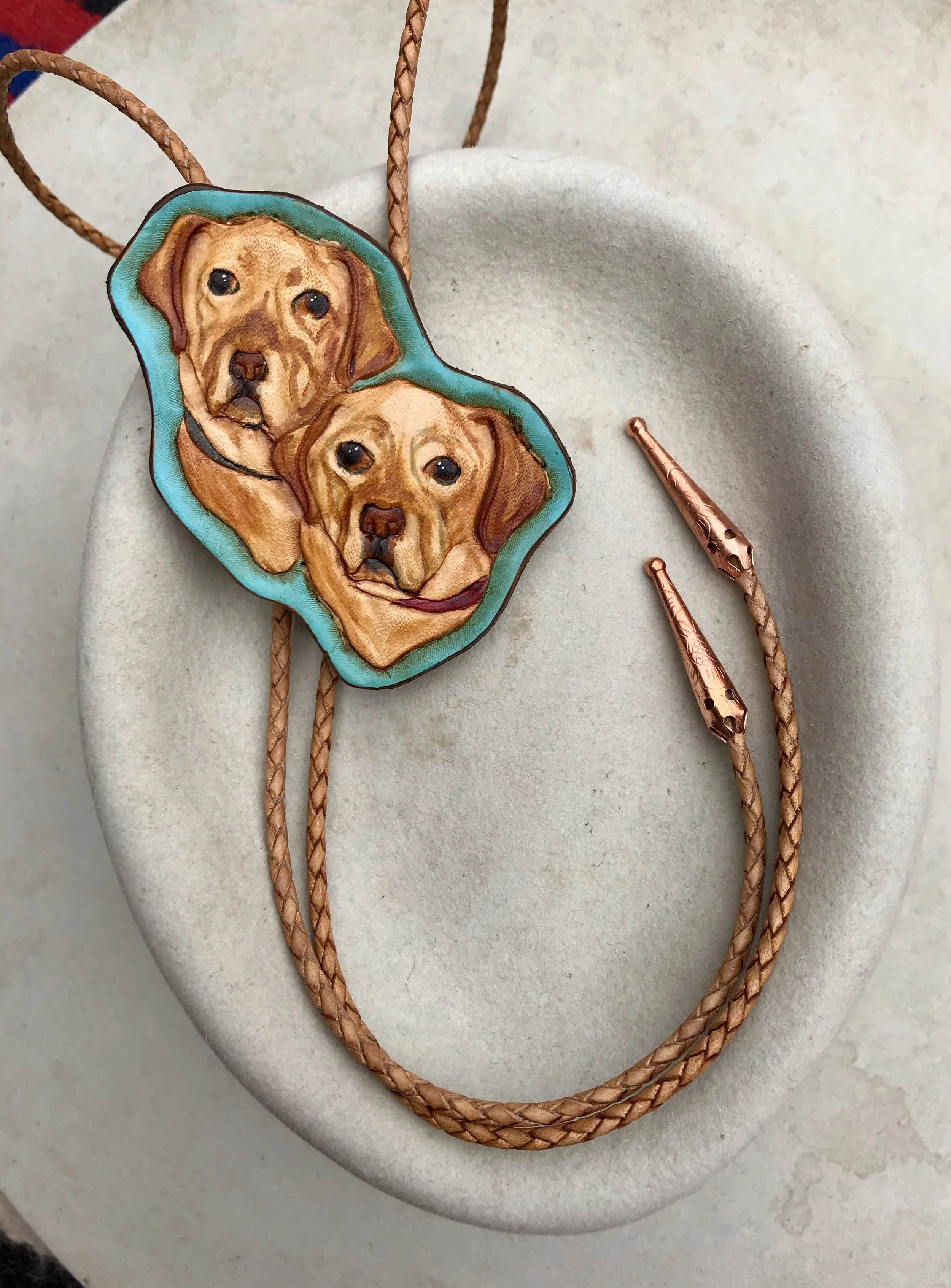 Custom Pet Bolo