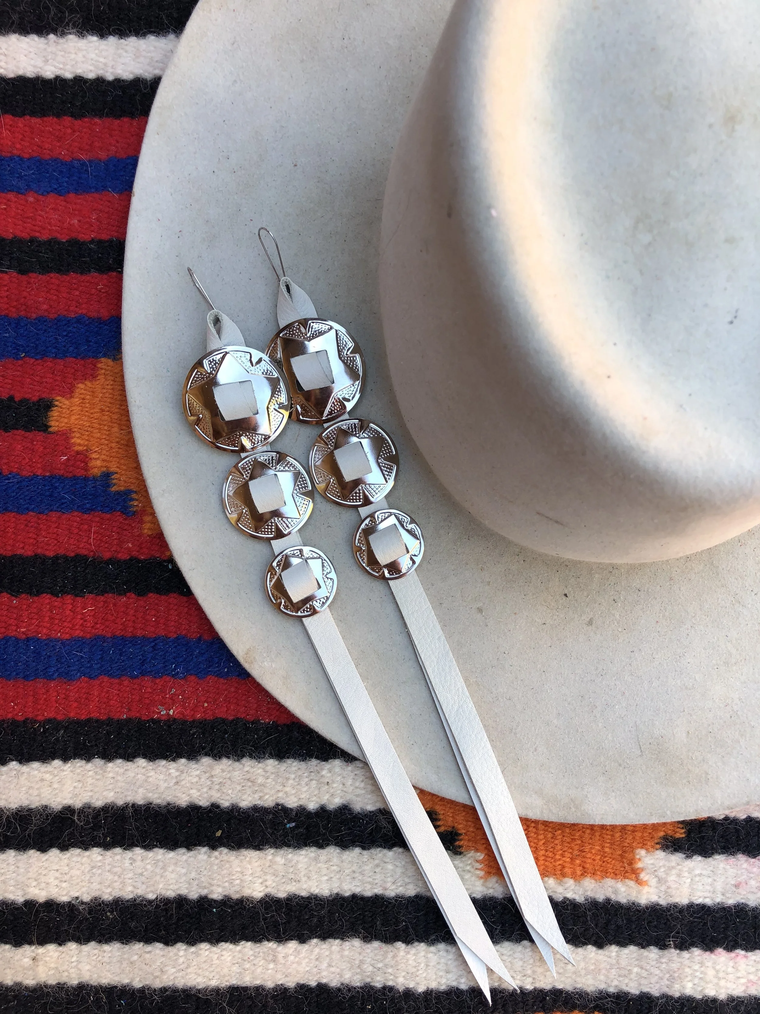 1E533A9F-D6A8-4E2A-BE9C-2B7749F45BD6