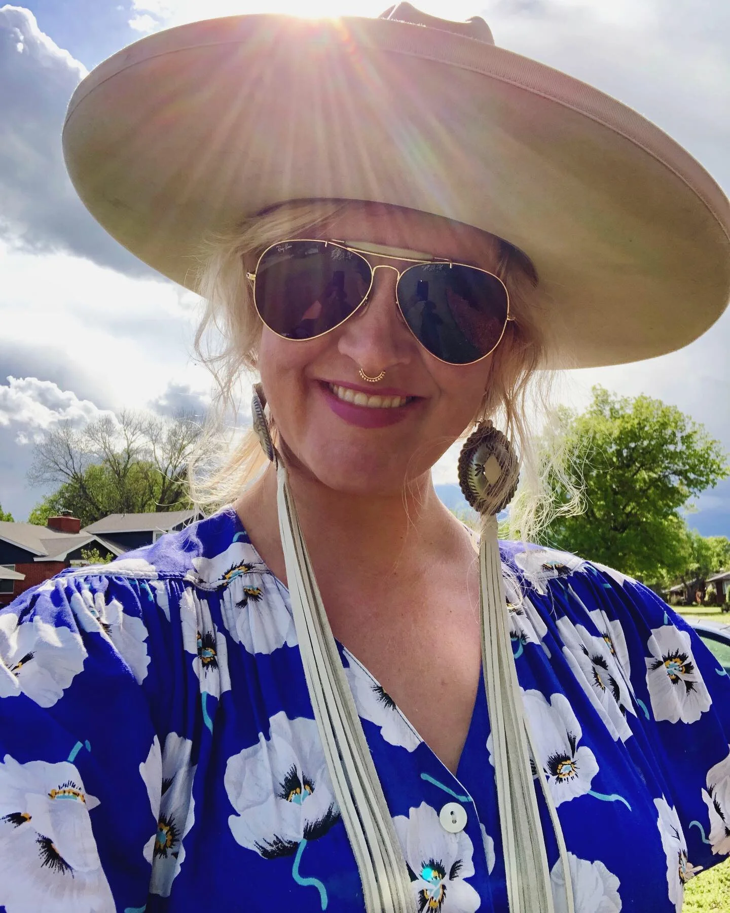 AEEB002B-C2FB-4D00-9FEF-DA0680268715