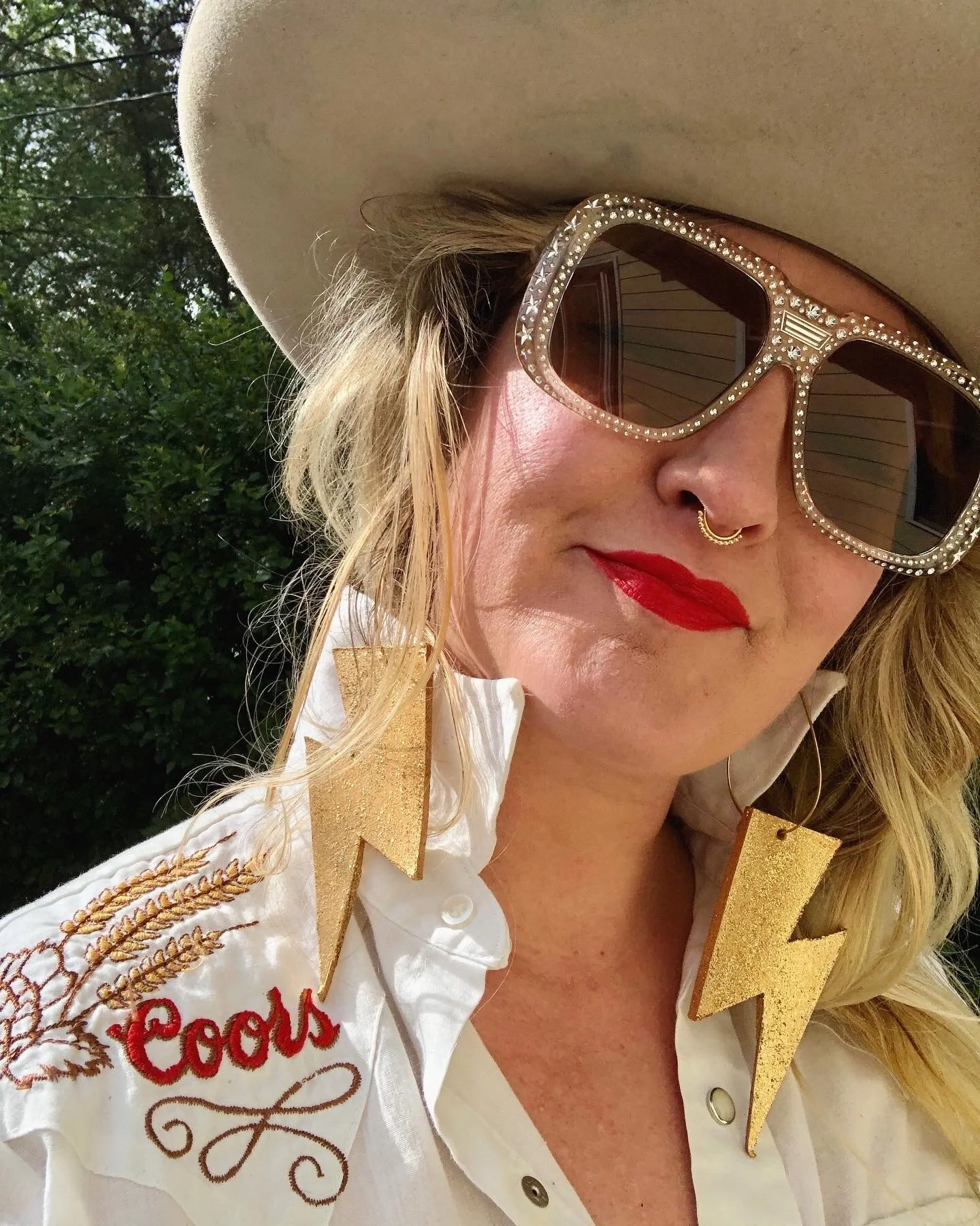 838C587C-C811-48EC-BAAB-AD2AFB7CBC3C