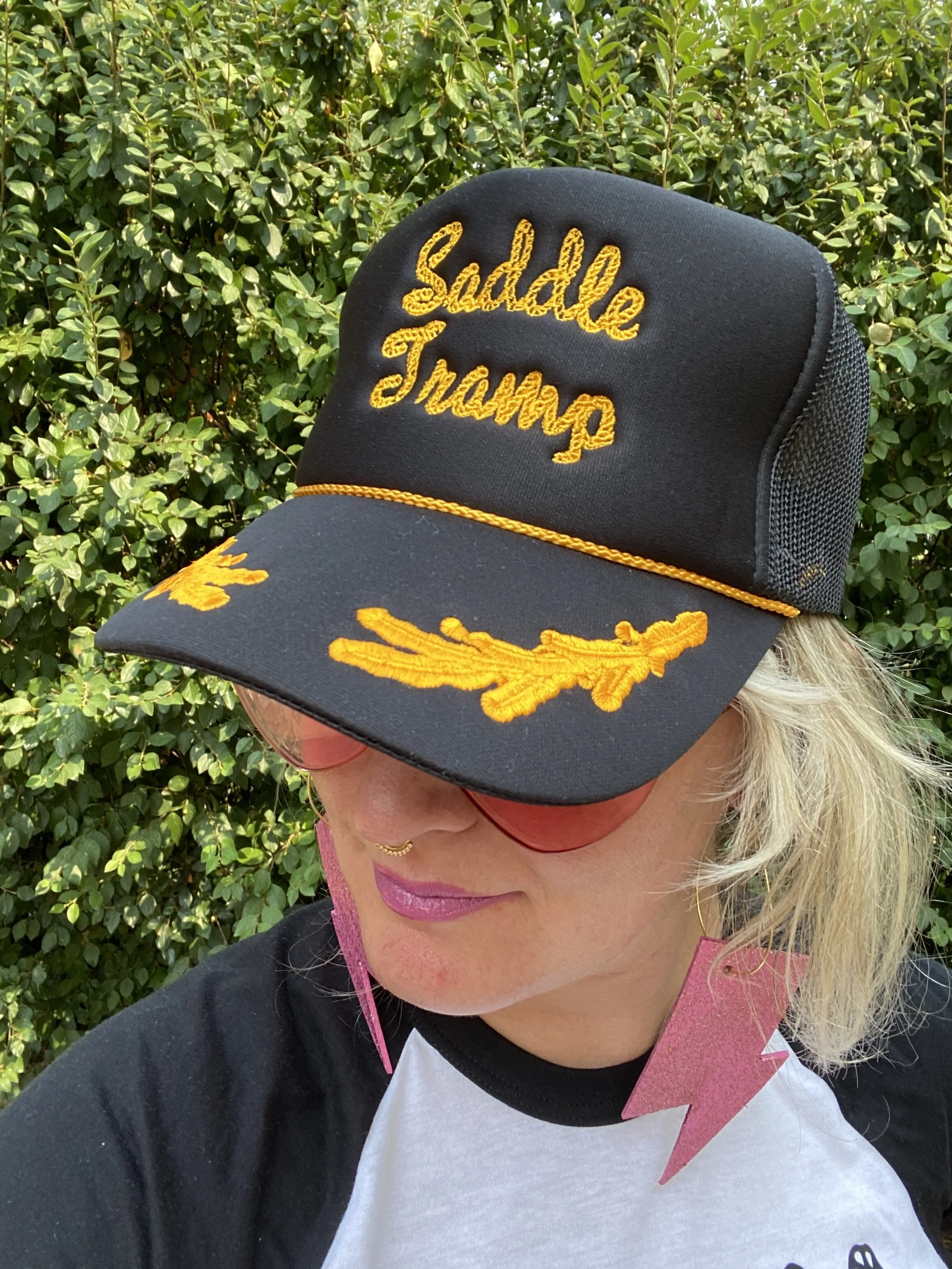 267915C7-0998-4F30-8A15-4B86171ED679