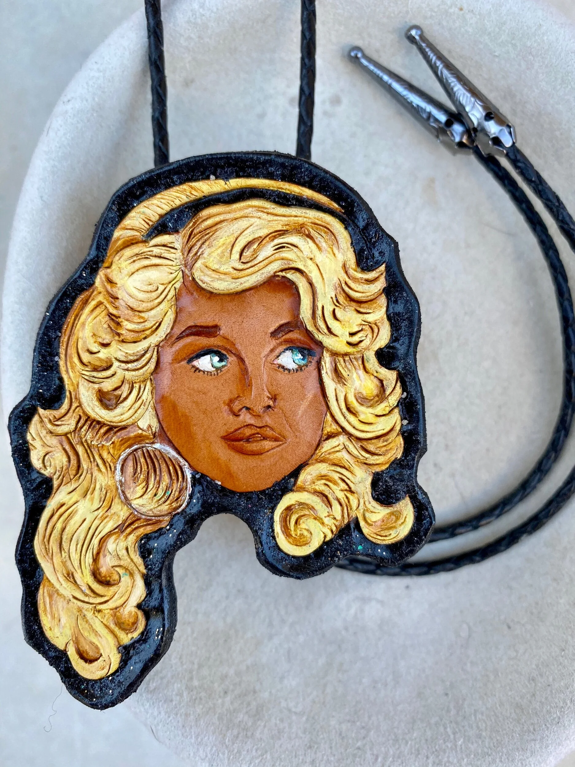 E260464B-E6B9-4C14-8E7E-03E50D0D2F09