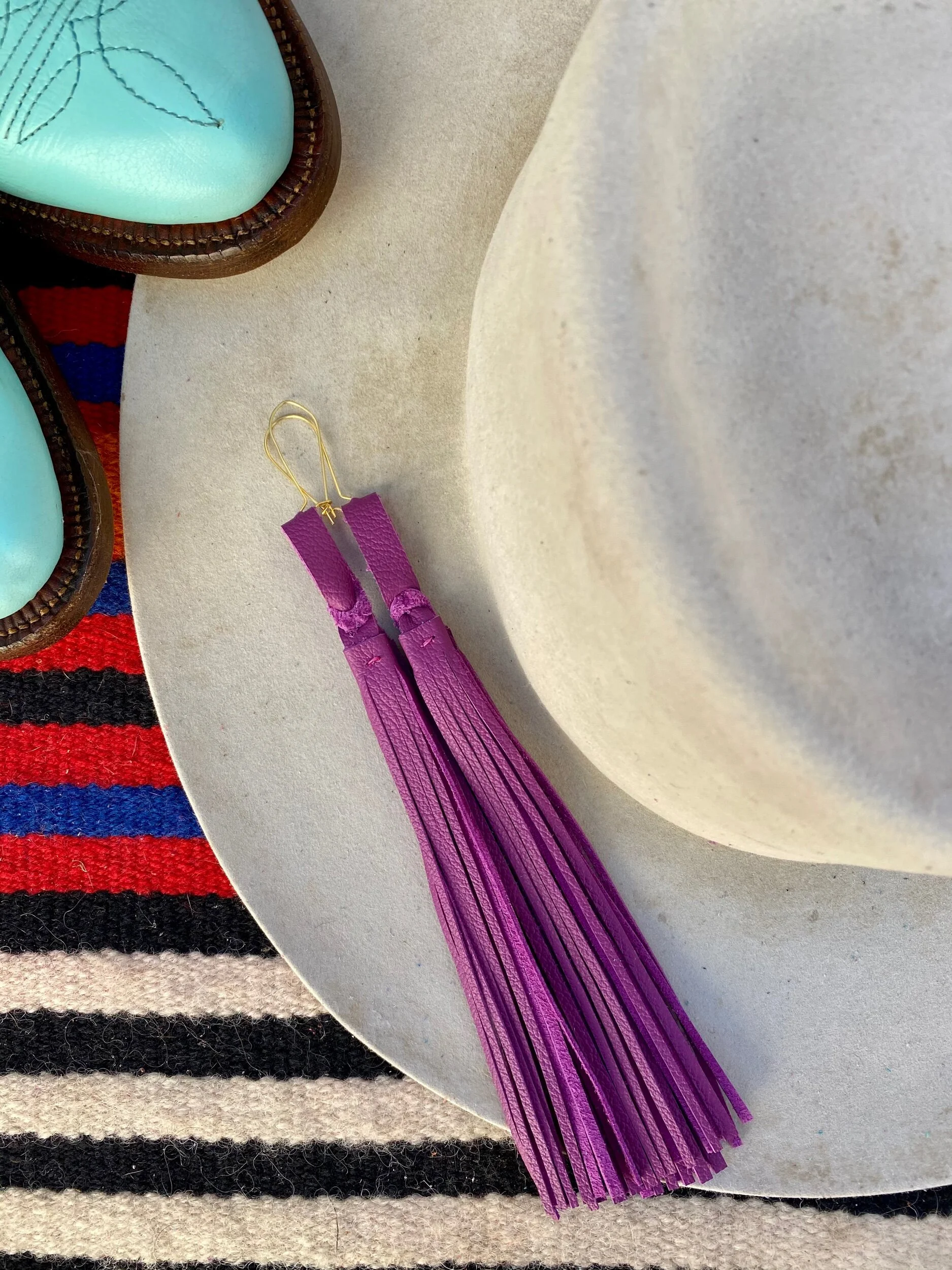 1CD5618B-CF81-4216-94FA-3D287F7D8755