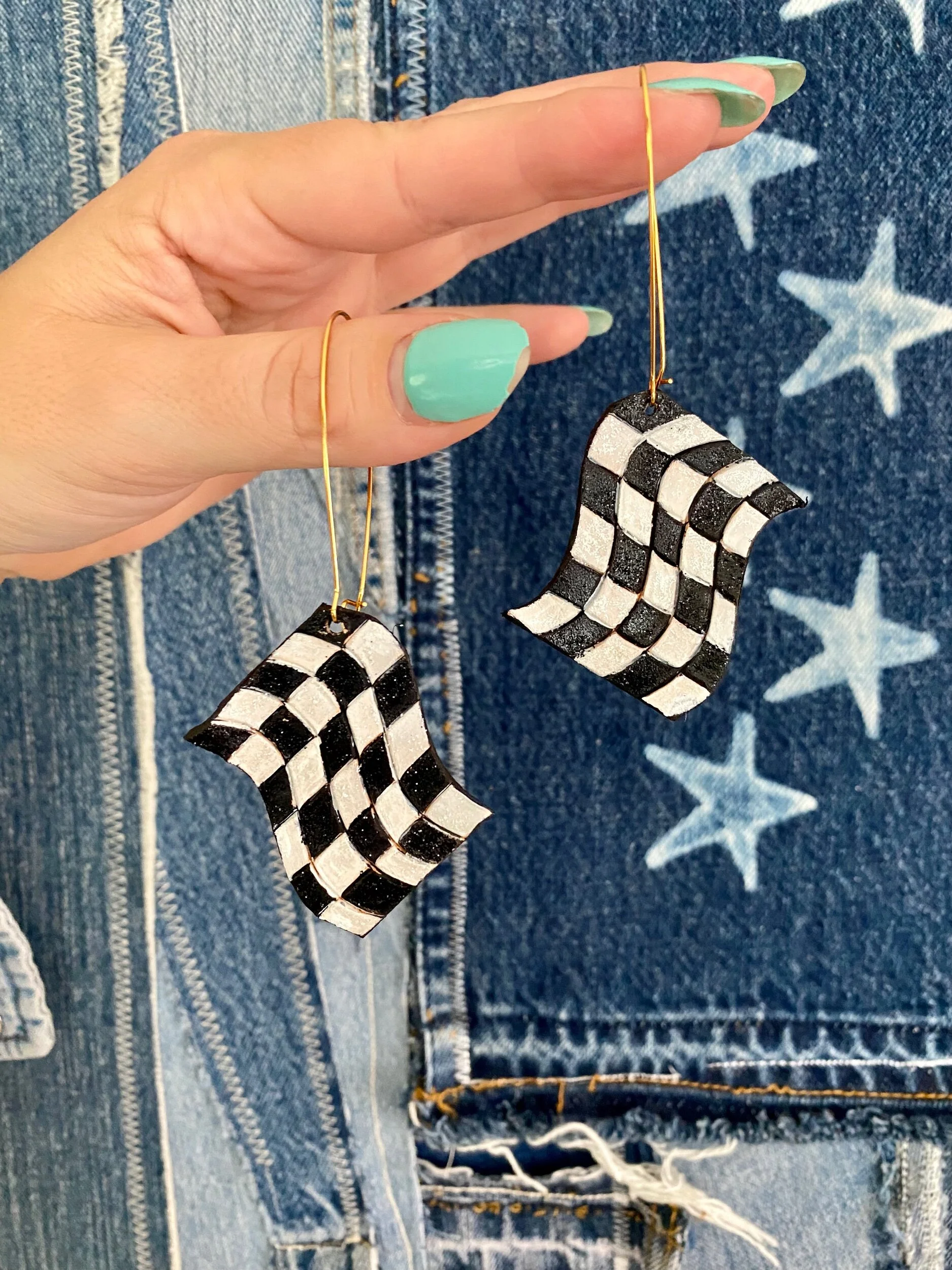 04511D5C-091E-47F9-B176-7A666D5C521C