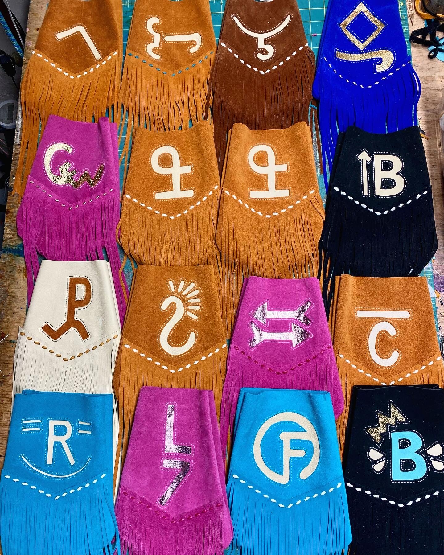 CD6054F9-0FB5-43AA-87F8-58C5869BC4F3