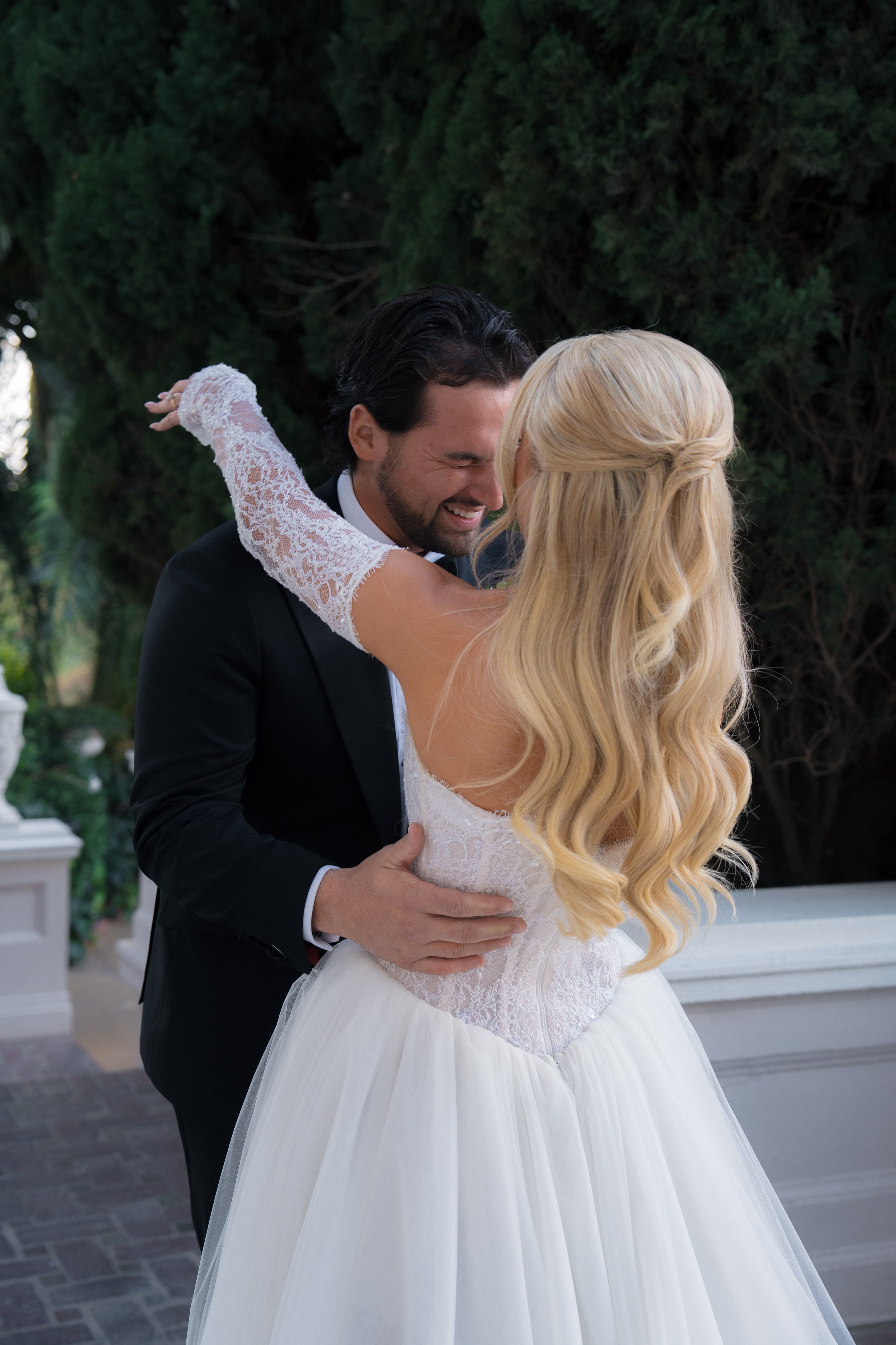 Bride and groom portrait at Grand Island Mansion wedding in Northern California