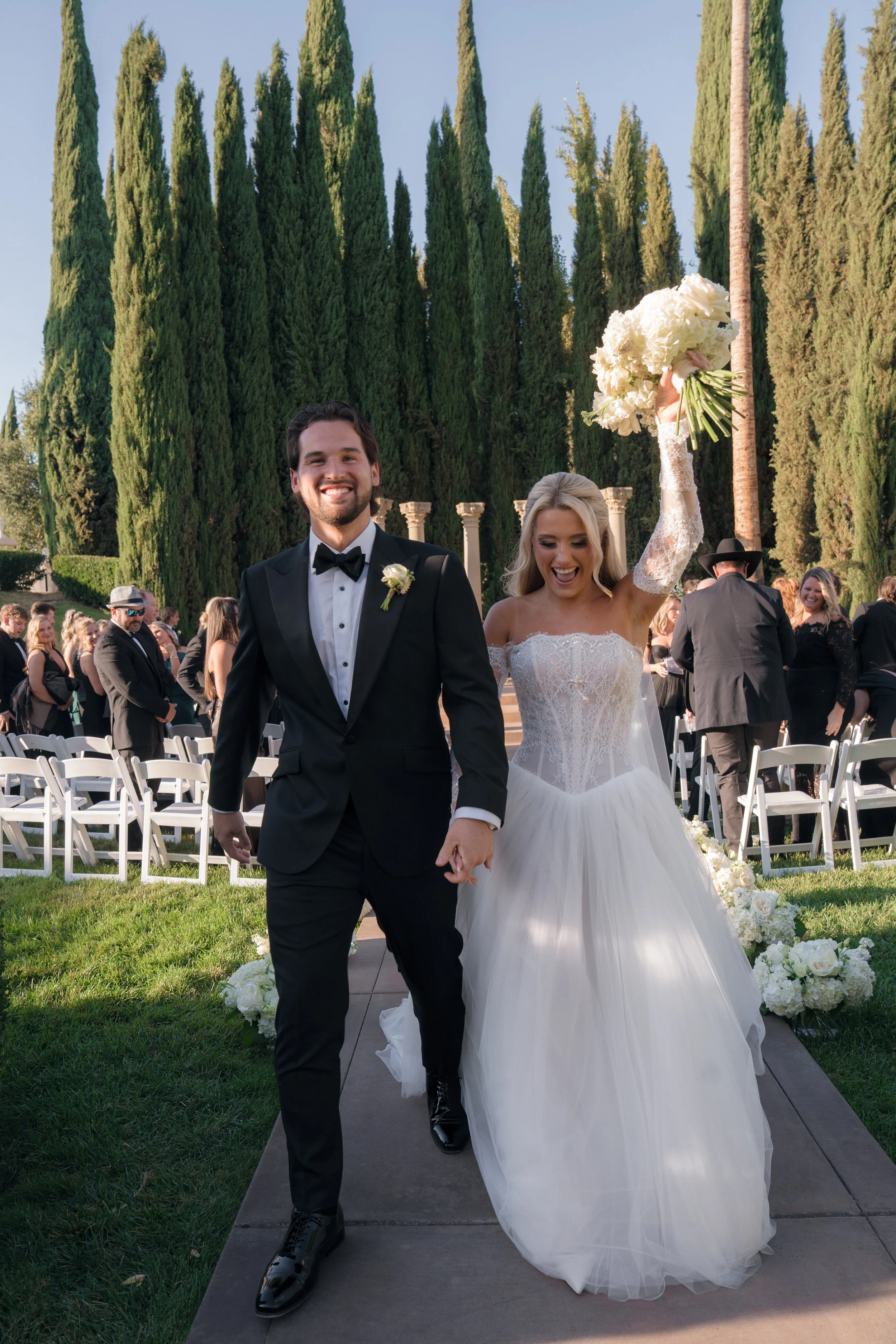 Grace and Braydon Gainey at their Grand Island Mansion wedding