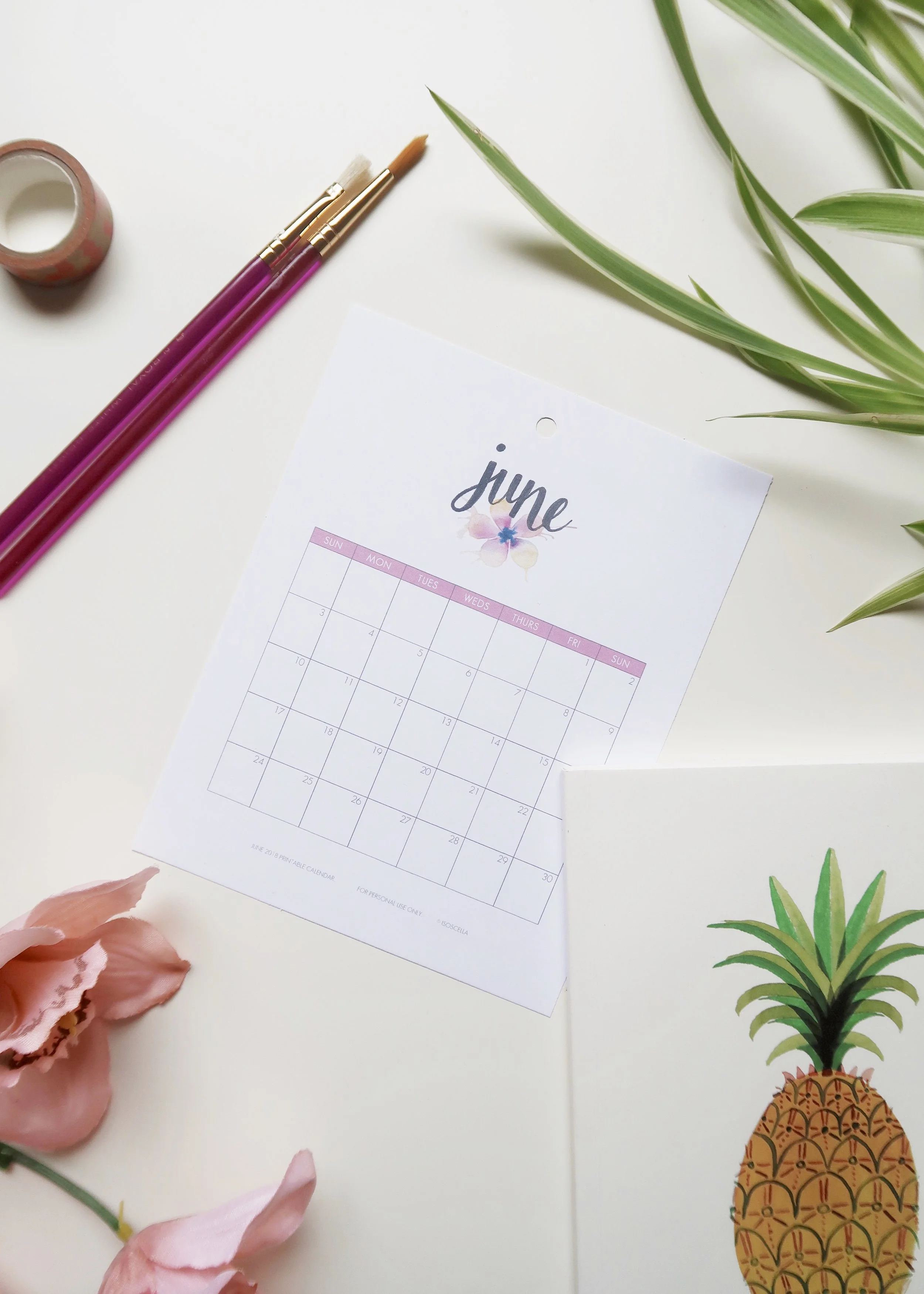 ART // PRINTABLE JUNE 2018 CALENDAR
