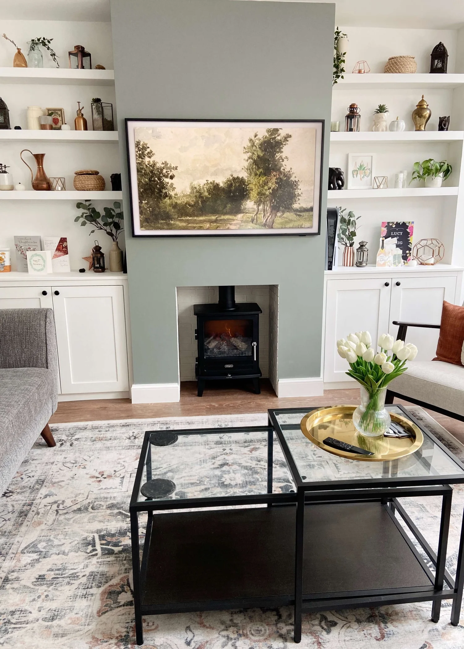 MDF Floating Shelves — ISOSCELLA