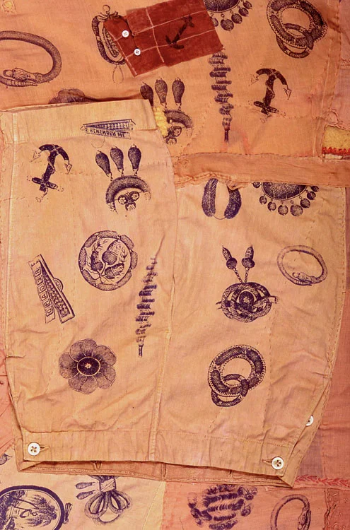 02.-Curiosities--Embedded-detail.jpg
