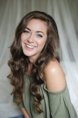 Lacy Hartselle.jpg