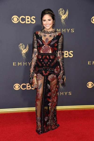 Erin+Lim+69th+Annual+Primetime+Emmy+Awards+1tVQzL0l4xml.jpg