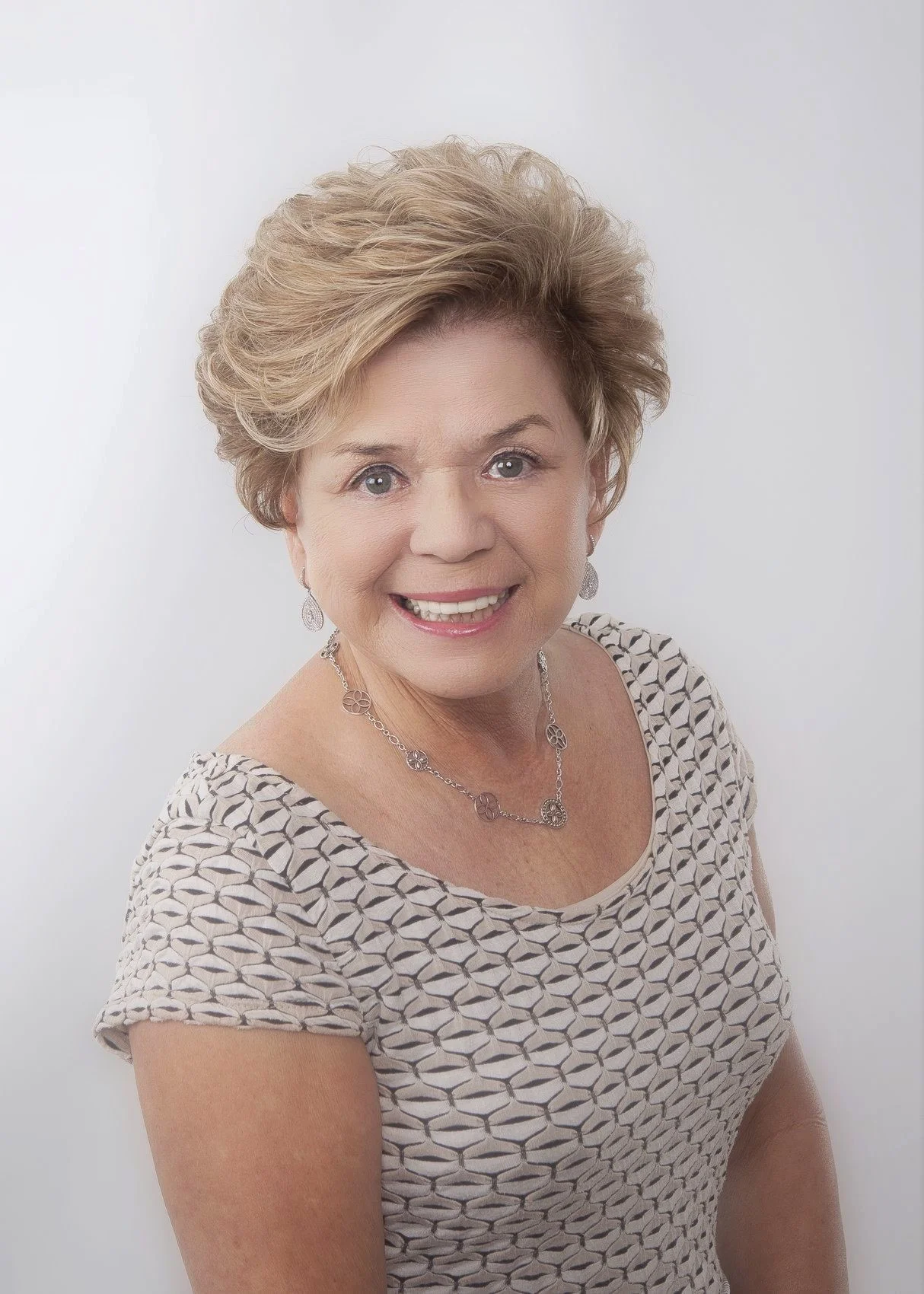 HELENA BENTIVEGNA