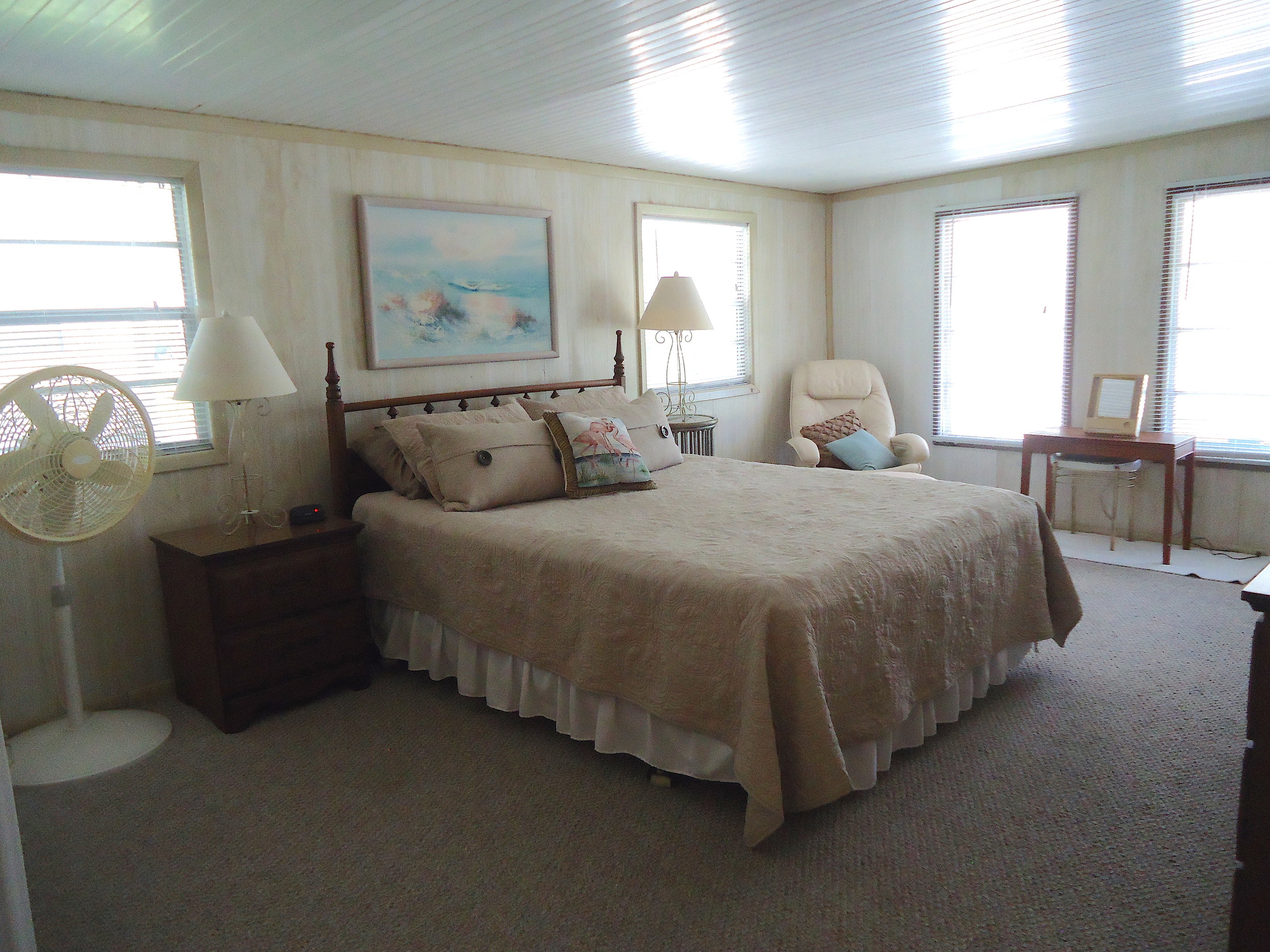 master bedroom.jpg