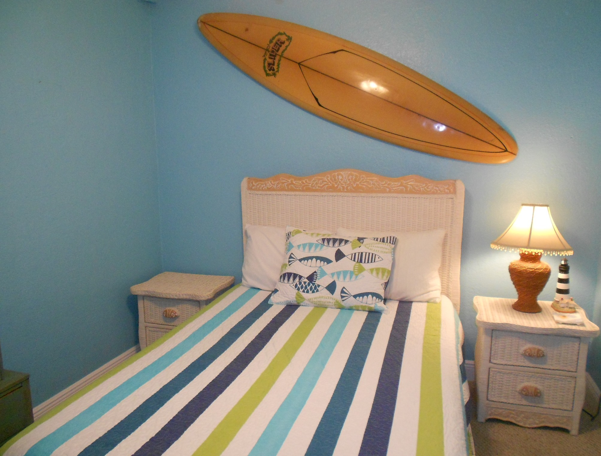 New guest bedroom full bed.jpg