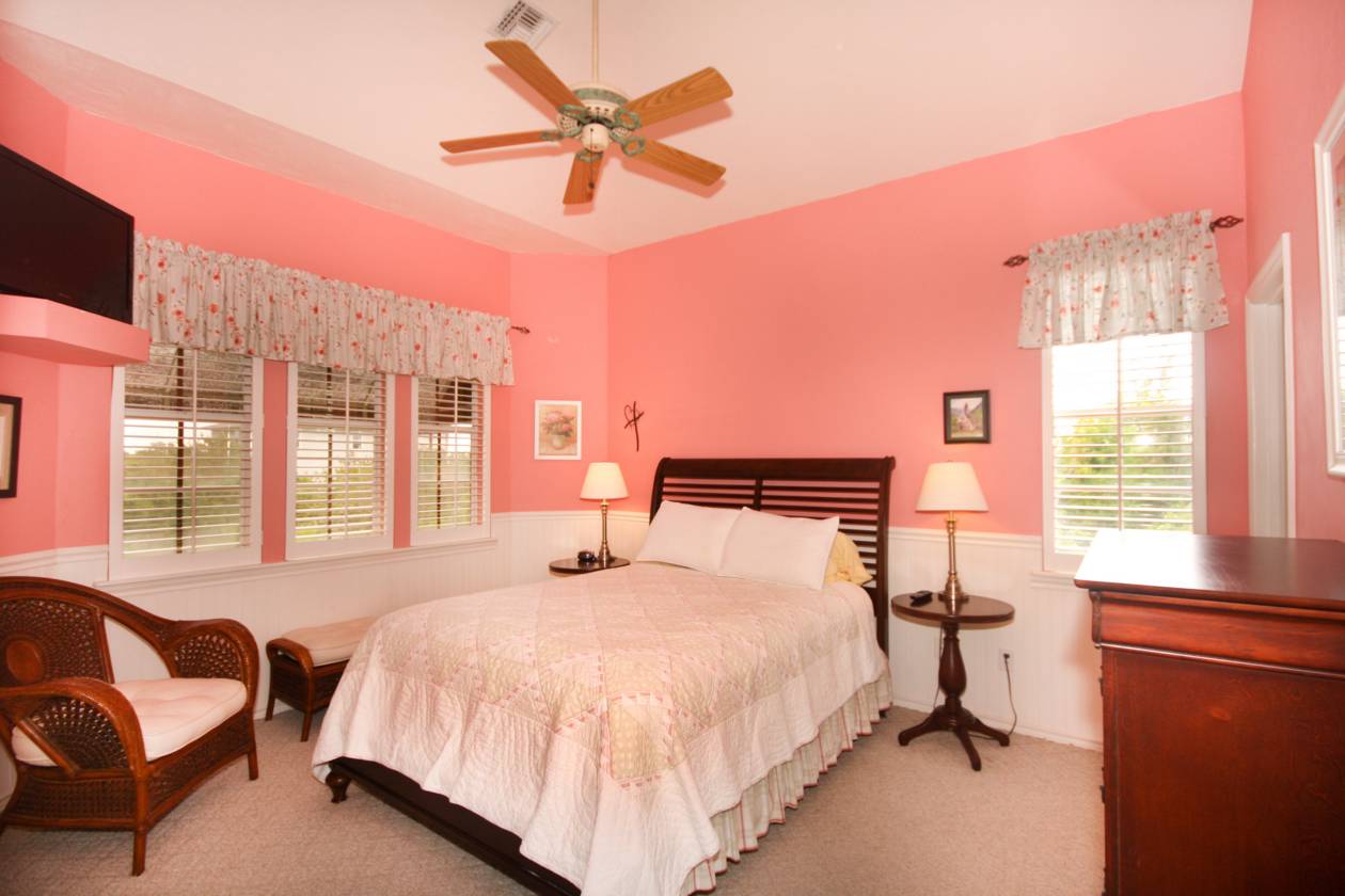 Unit One Master Suite.jpg