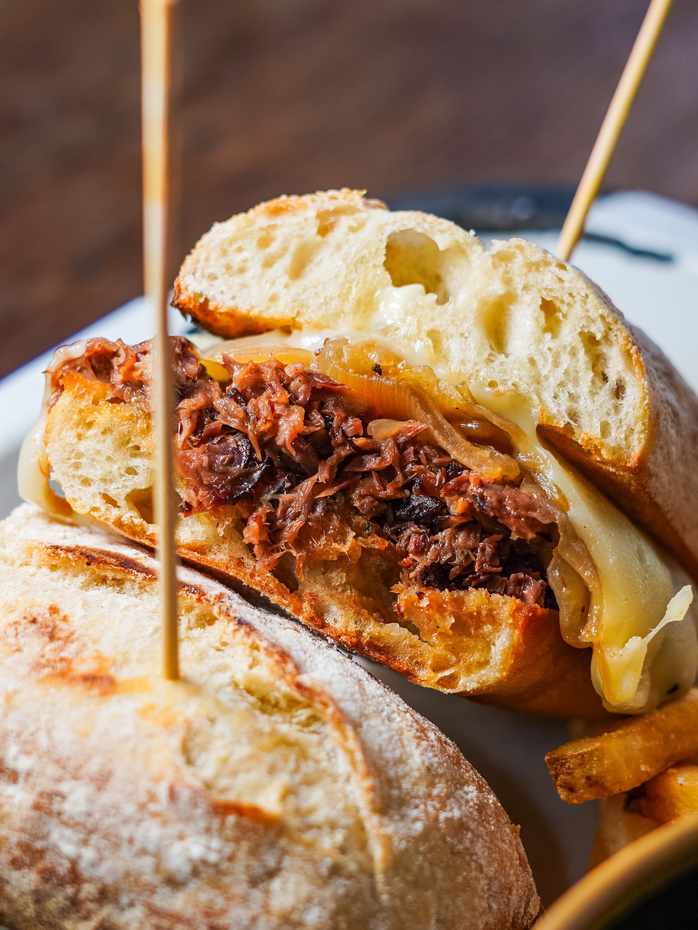 brewsters-beer-garden-brisket-dip.jpg