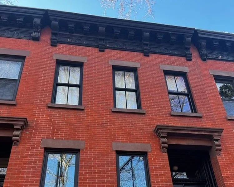 Should You Repair or Replace Your Damaged Windows?