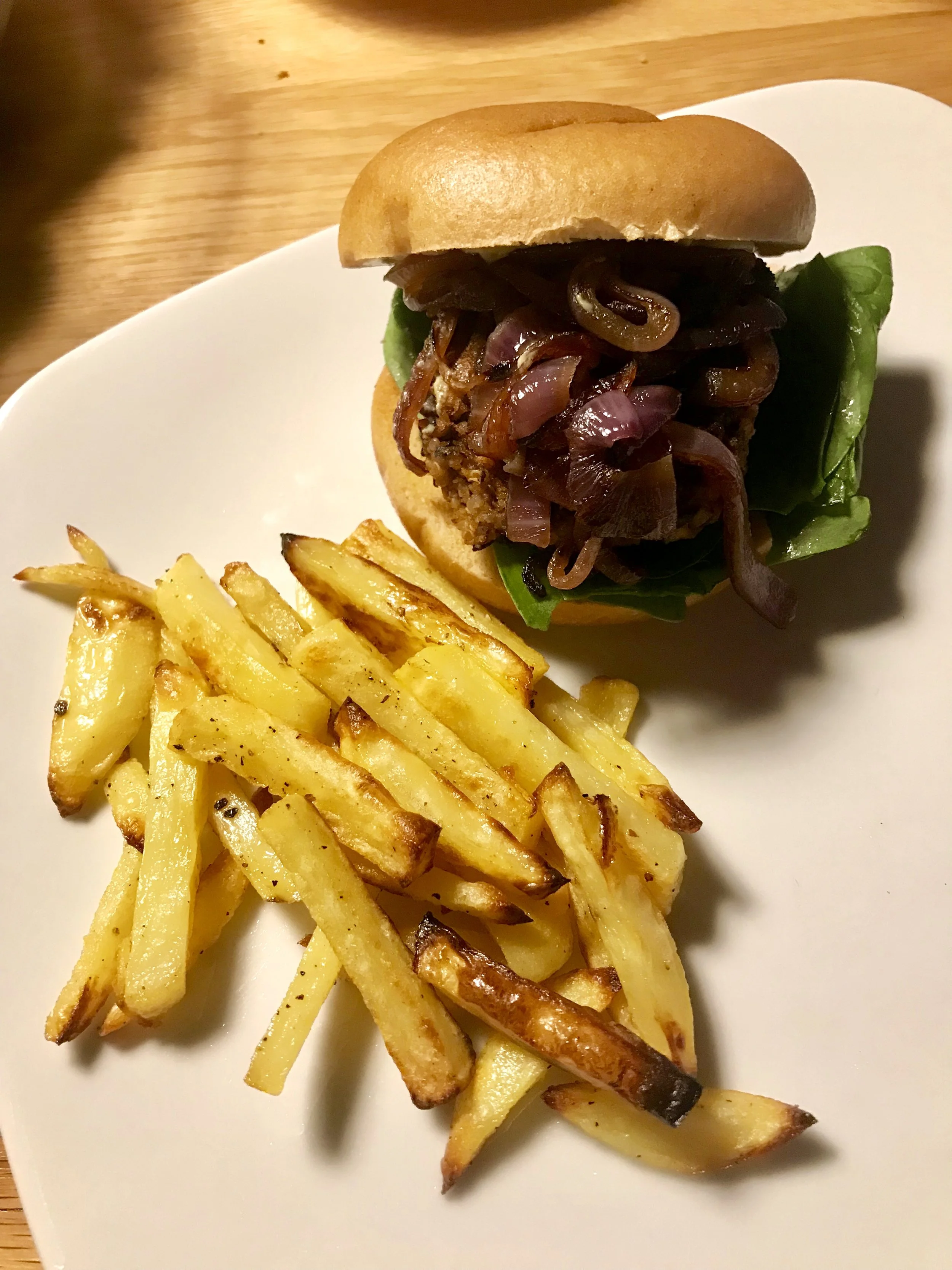 Black Bean Quinoa Burger