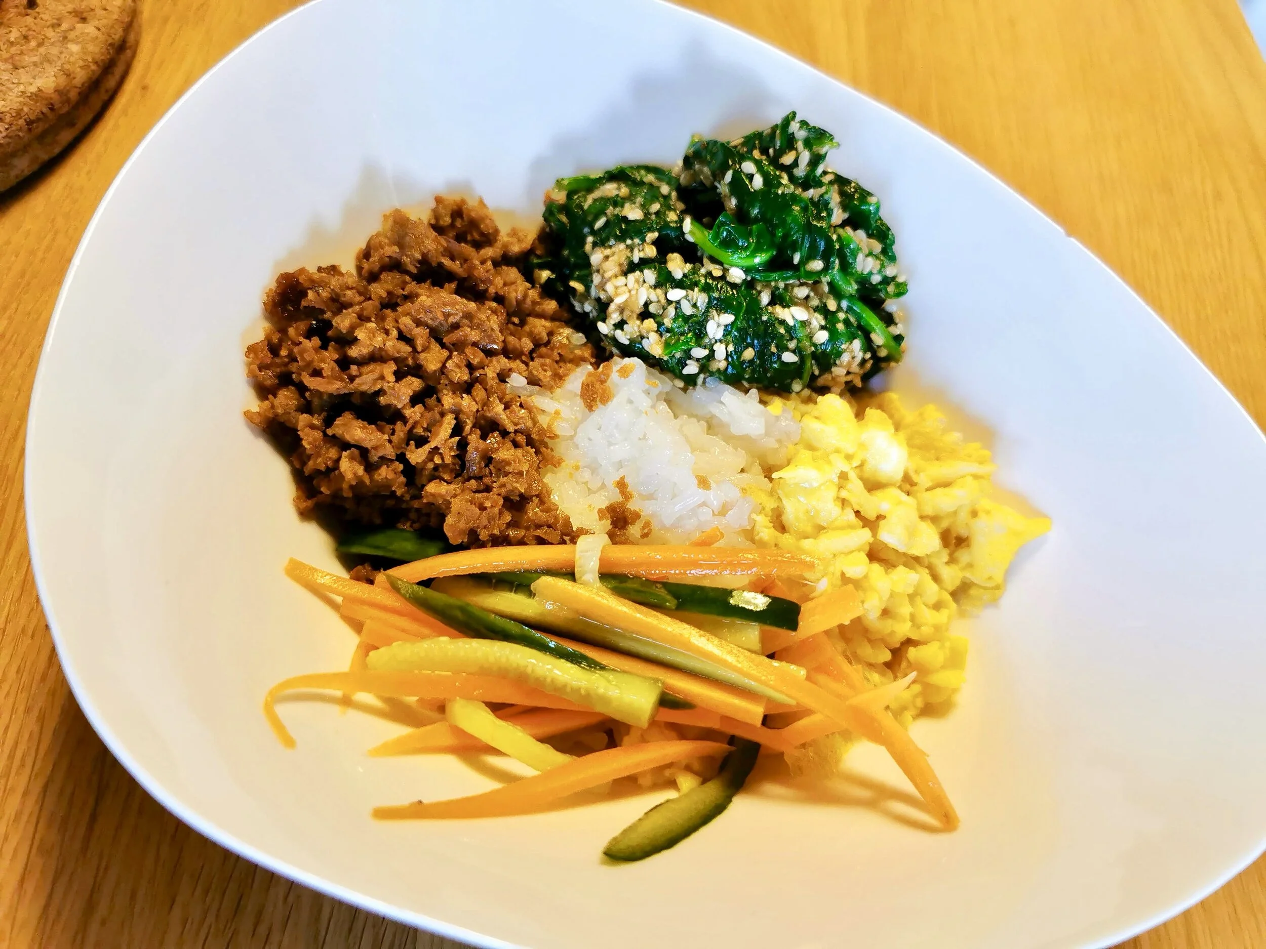 Sesame Spinach with Vegetarian Soboro Rice