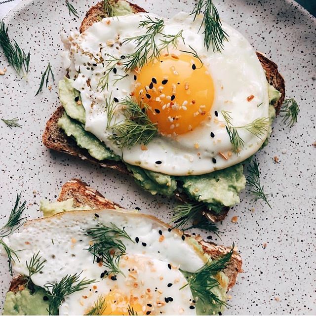 Can&rsquo;t help falling in love with you. #sundays #avocadotoast #Repost @thefeedfeed
・・・
Is there a better way to spend Sunday morning than whipping up a couple slices of fresh avo toast with fried eggs? Don't think so!
📸: @annekaeats
👉Get the #r