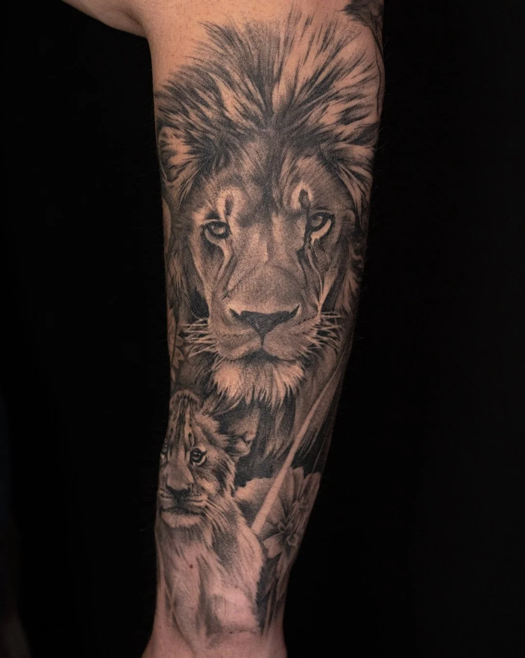 Multipart sleeve done by the fantastic @jr.vbtattoo 🦁​
​
#leviticus #tattoo