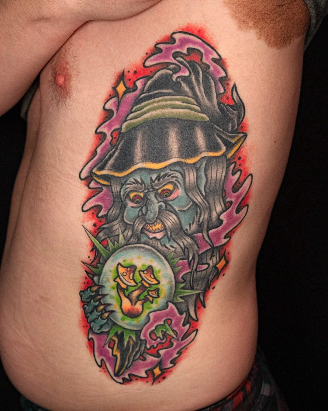 🔮🧙🏻&zwj;♂️🪄the wizard came back, healed and ready to mingle​
Magical work done by @artofyolk​
​
#leviticus #tattoo