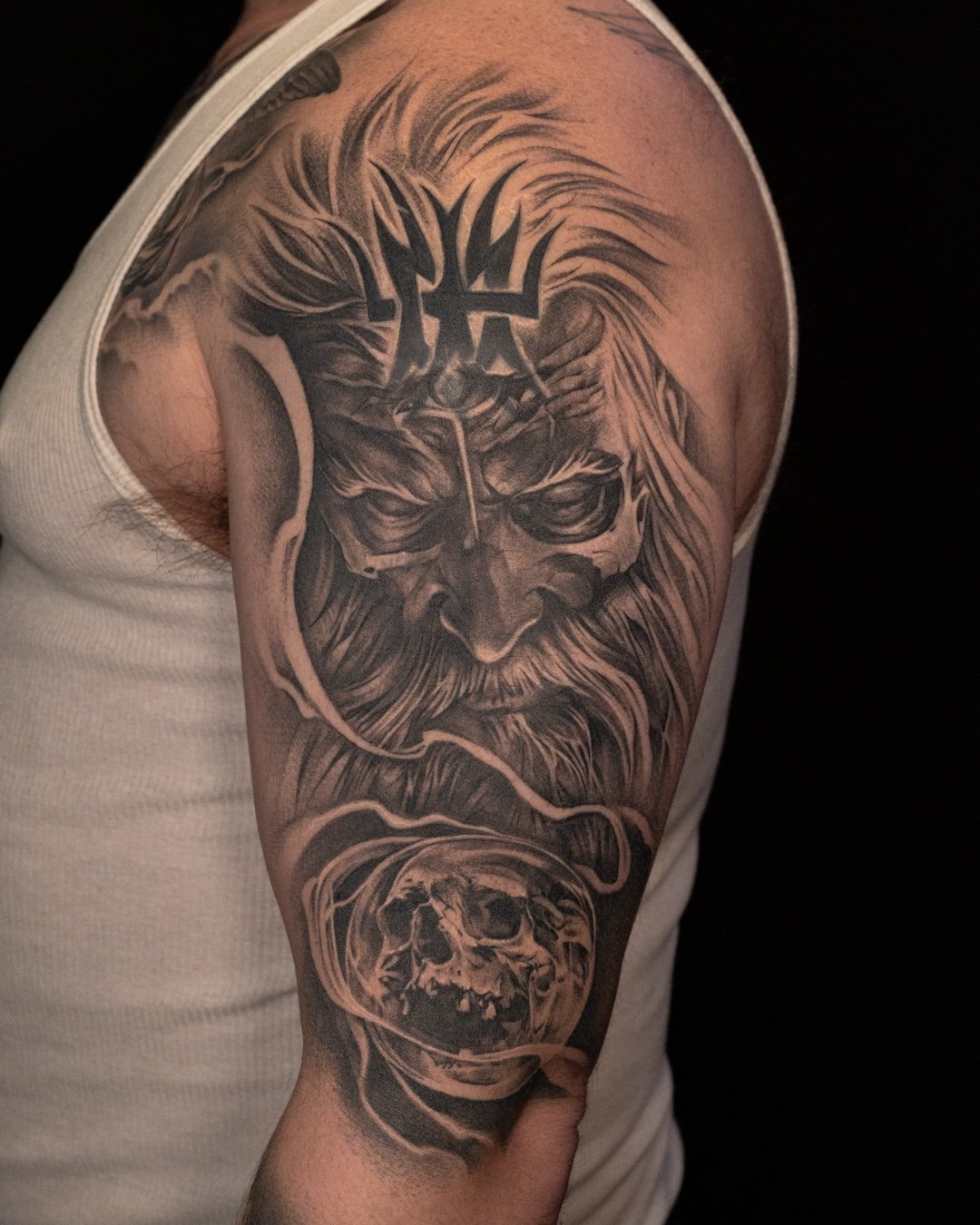 🔮⚡️🐉✨Healed Wizard/Necromancer from @jr.vbtattoos​
​
#leviticus #tattoo