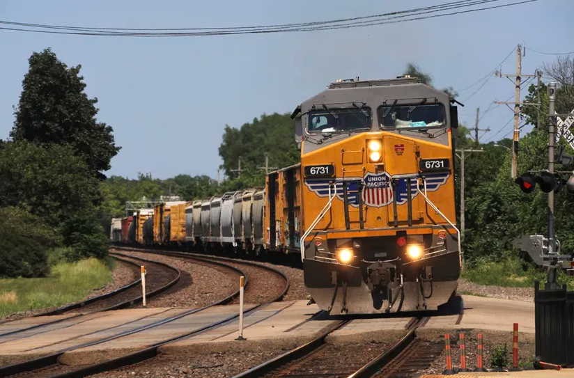 REPORT: INVESTMENT FIRM ADVISING UNION PACIFIC ON POTENTIAL RAIL MERGER