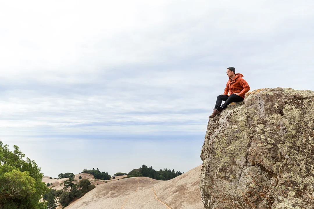 0204_HIKING_8664-V03.jpg