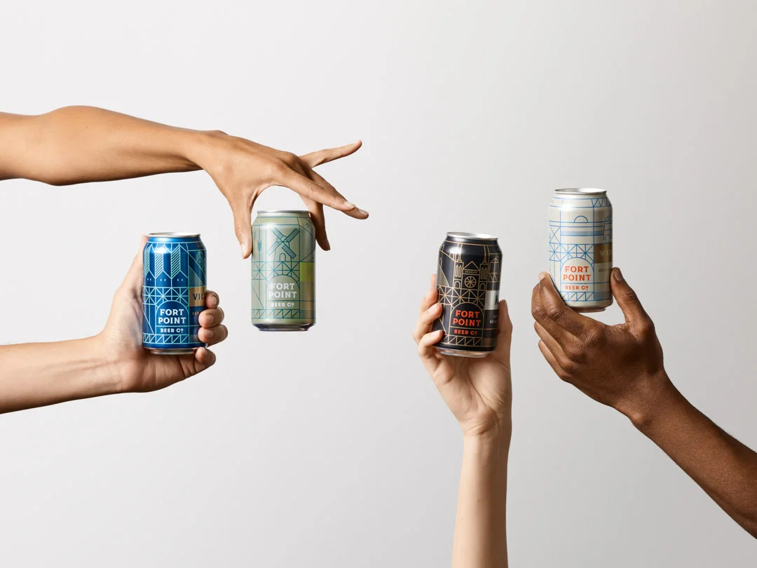 0105_FAMILY HANDS_00838-V05.jpg