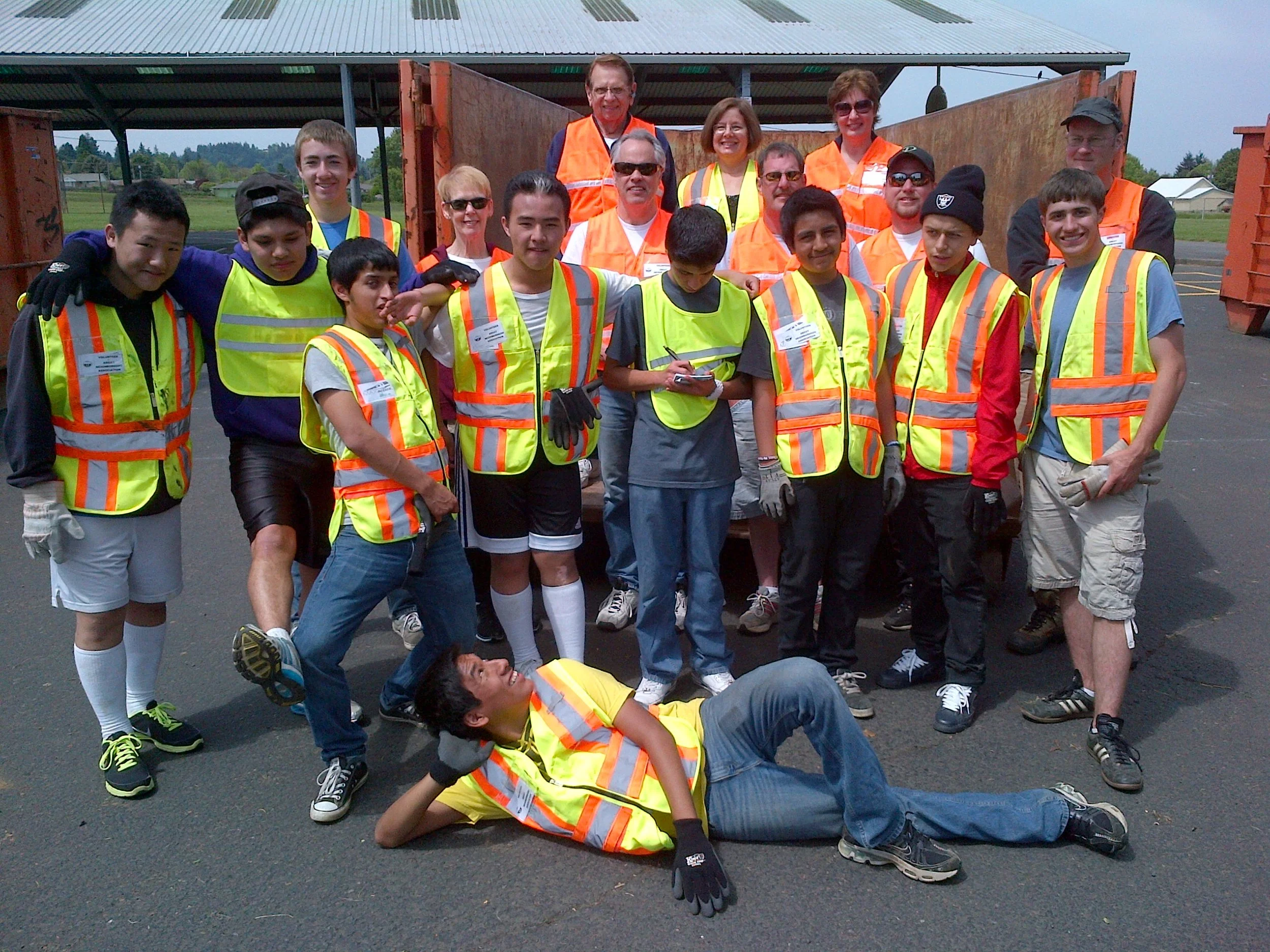 Volunteers &amp; Parkrose Soccer Team helping out at the Clean Up. Photo by: Mid County Memo
