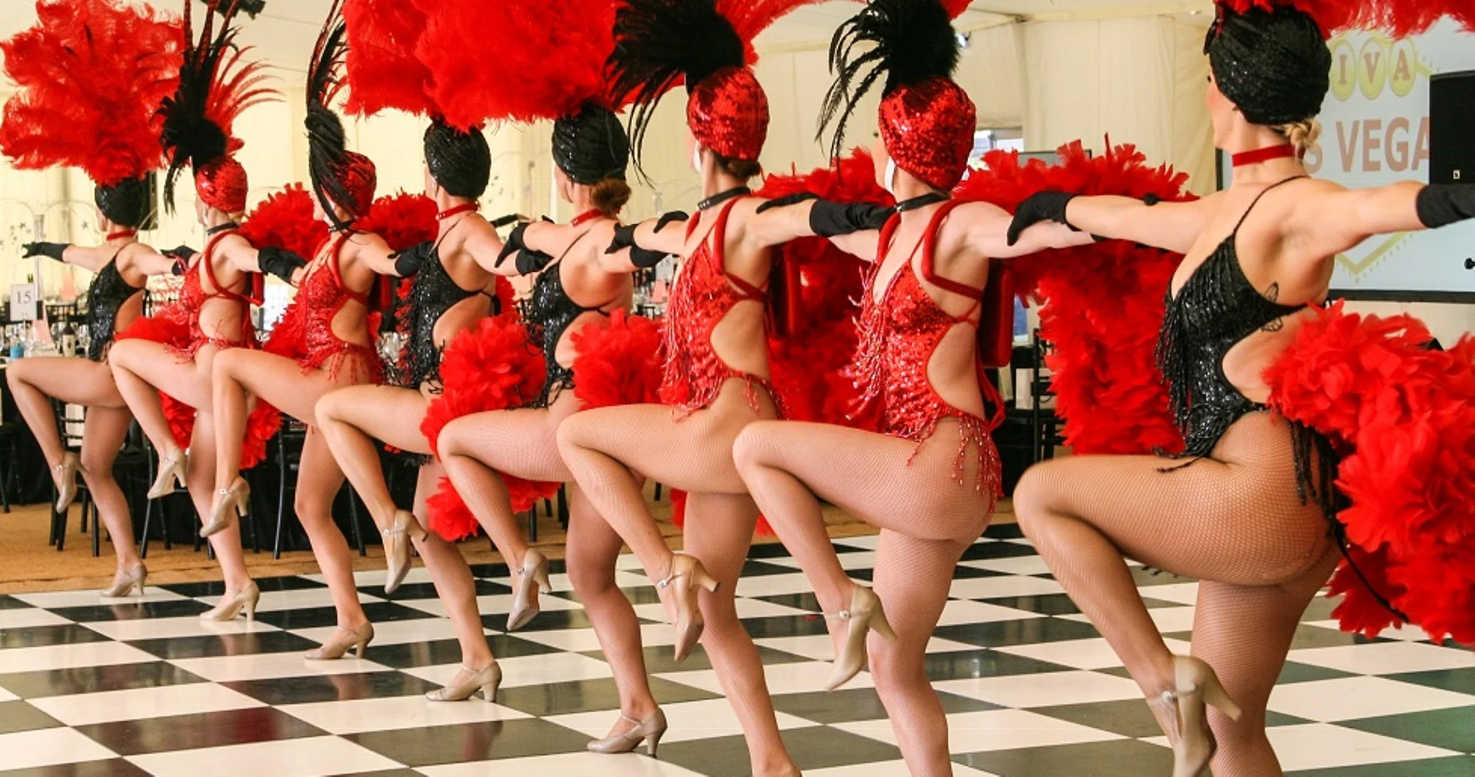 Show-Girl-Dancers-ireland.jpg
