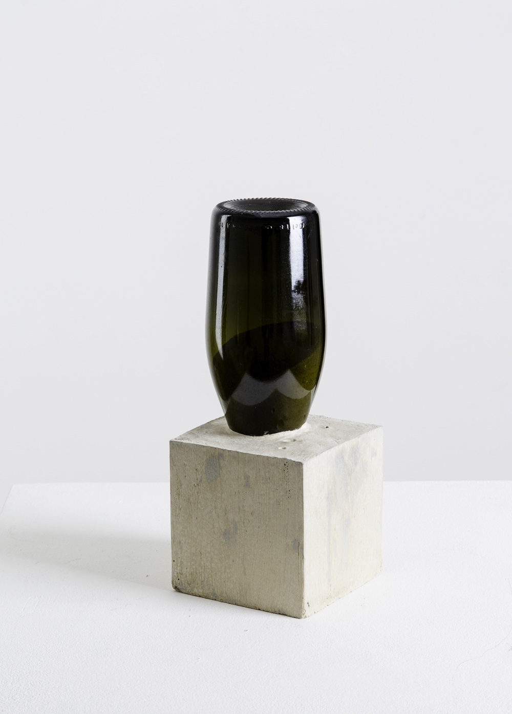  Alexandre da Cunha,&nbsp; 1622101115 ,&nbsp;2015,&nbsp;Sand, bottle, concrete,&nbsp;29.7 x 13 cm,&nbsp;Courtesy the artist and Thomas Dane Gallery, London 