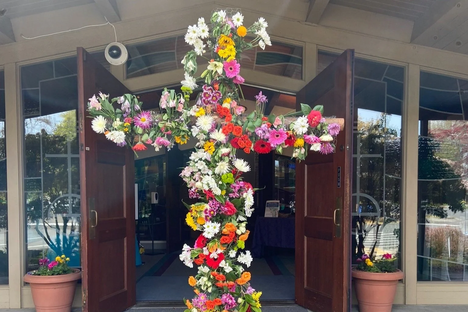 Join us for Easter and Holy Week!