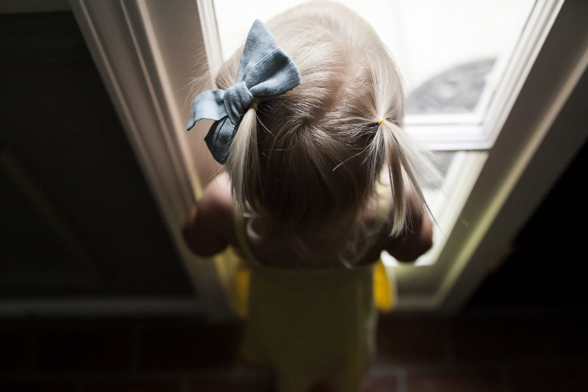 girl with pigtails - lifestyle photography metro detroit