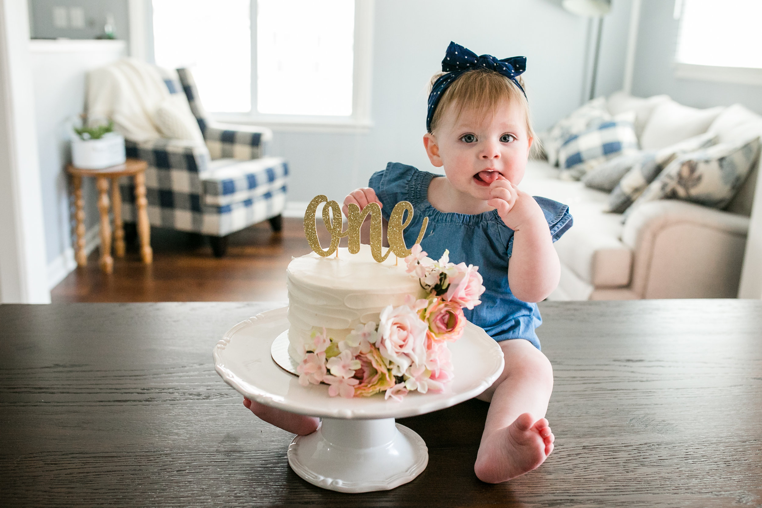 Cake Smash photos at home