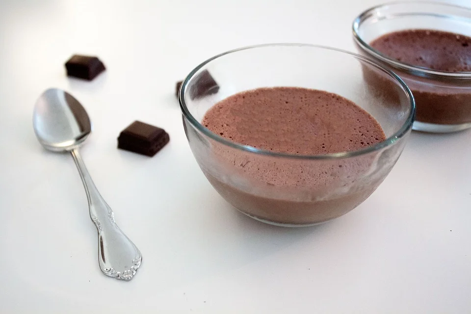 chocolate-mousse-2635501_960_720.jpg