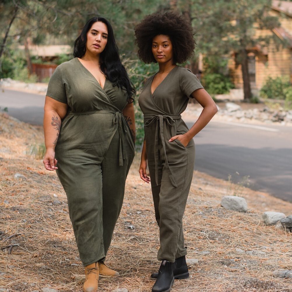 Sustainable Brand of the Week: Sotela

@sotelaco uses eco-friendly fabrics that have minimal environmental impacts such as Tencel, modal, and linen. The versatility of their pieces allow for prolonged use and all of their packaging, stationery, and m