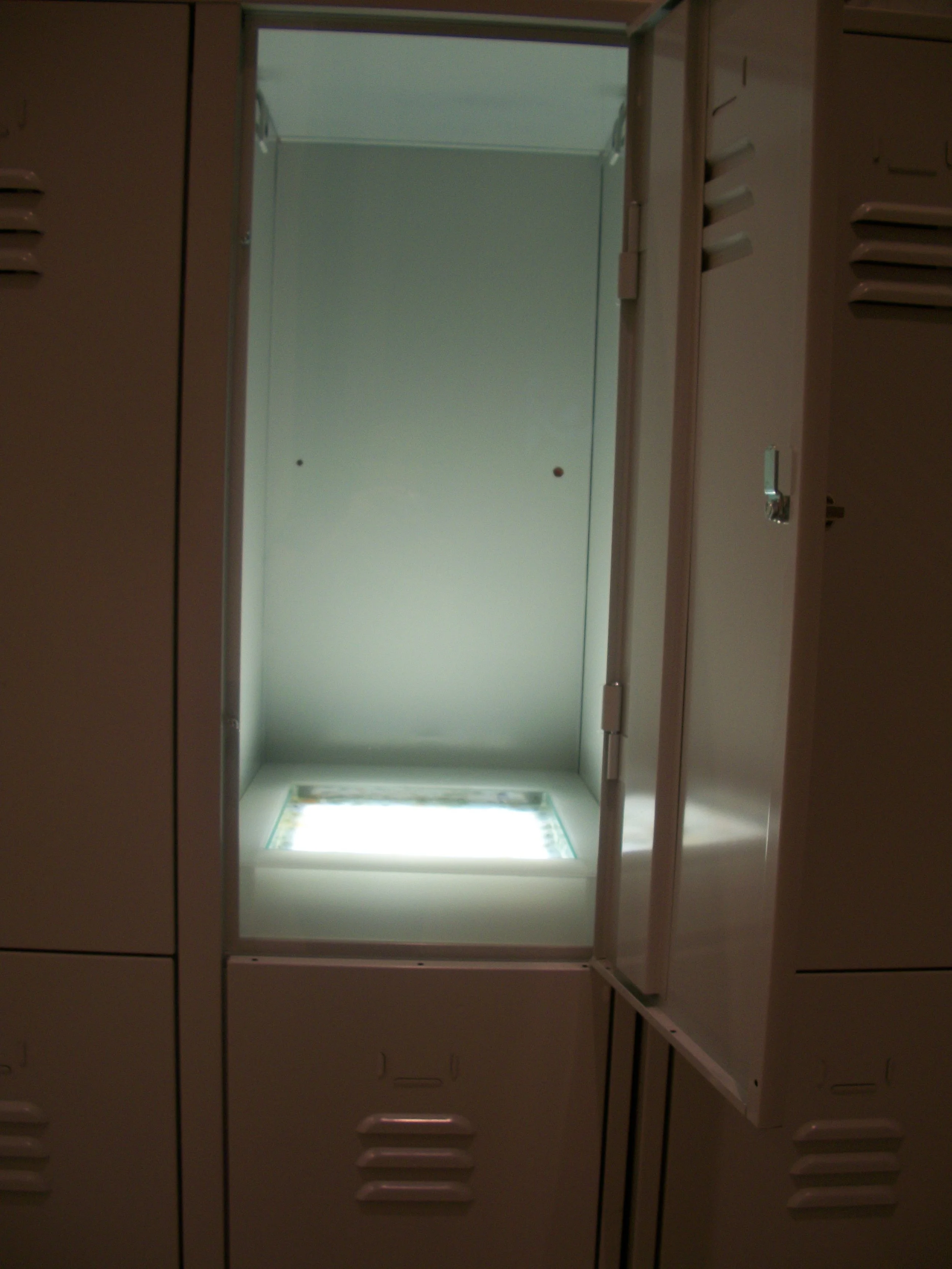 sarahs_locker3.JPG