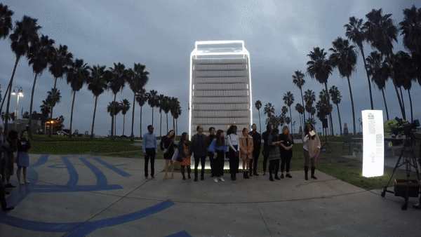 ezgif.com-video-to-gif.gif