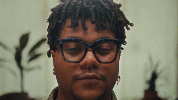 ezgif.com-gif-maker.gif
