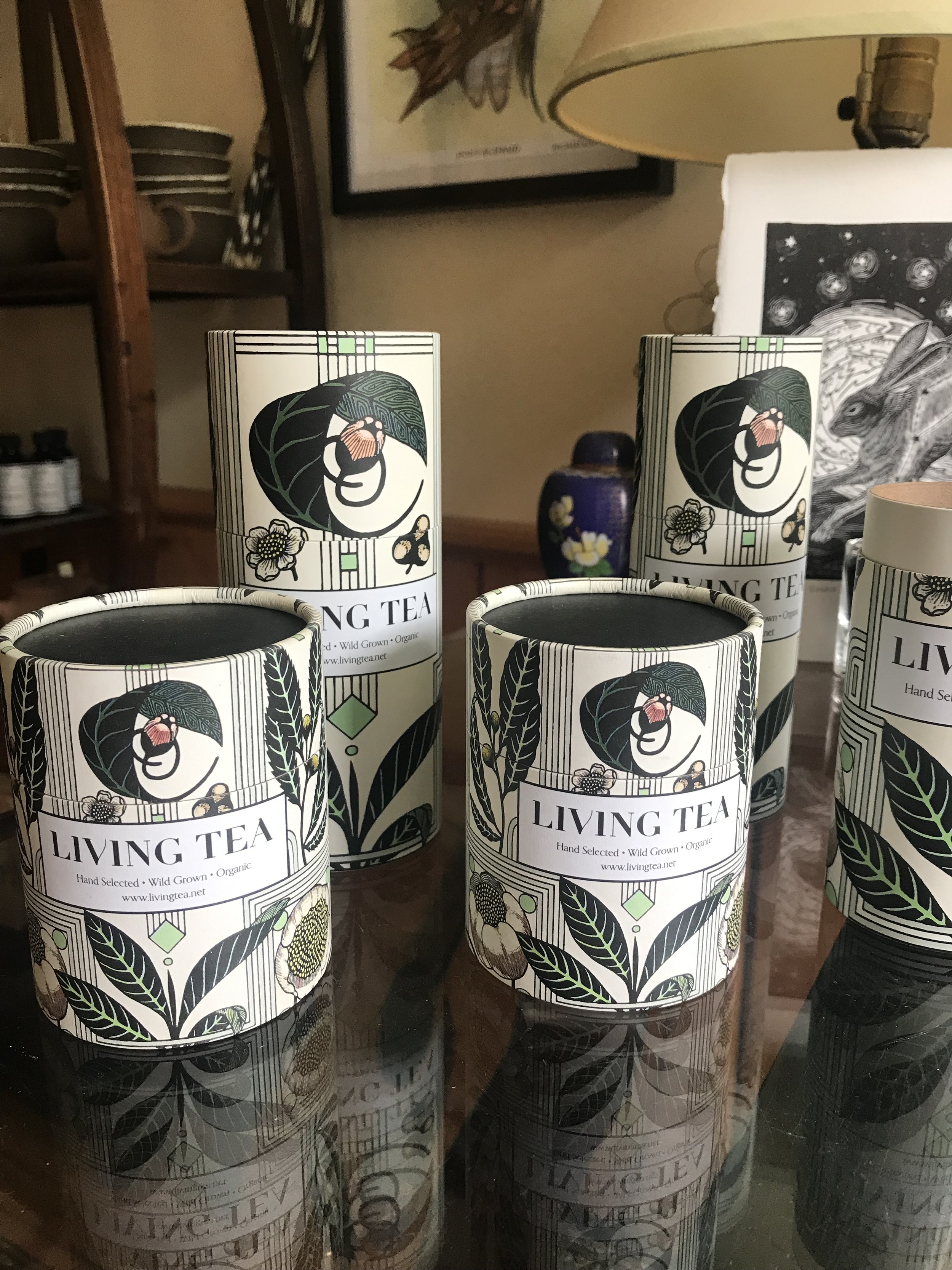 Living Tea Cylinder Tea Packaging Design