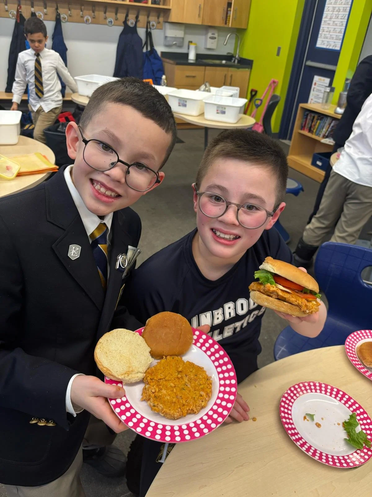 Young athletes preparing healthy food together
