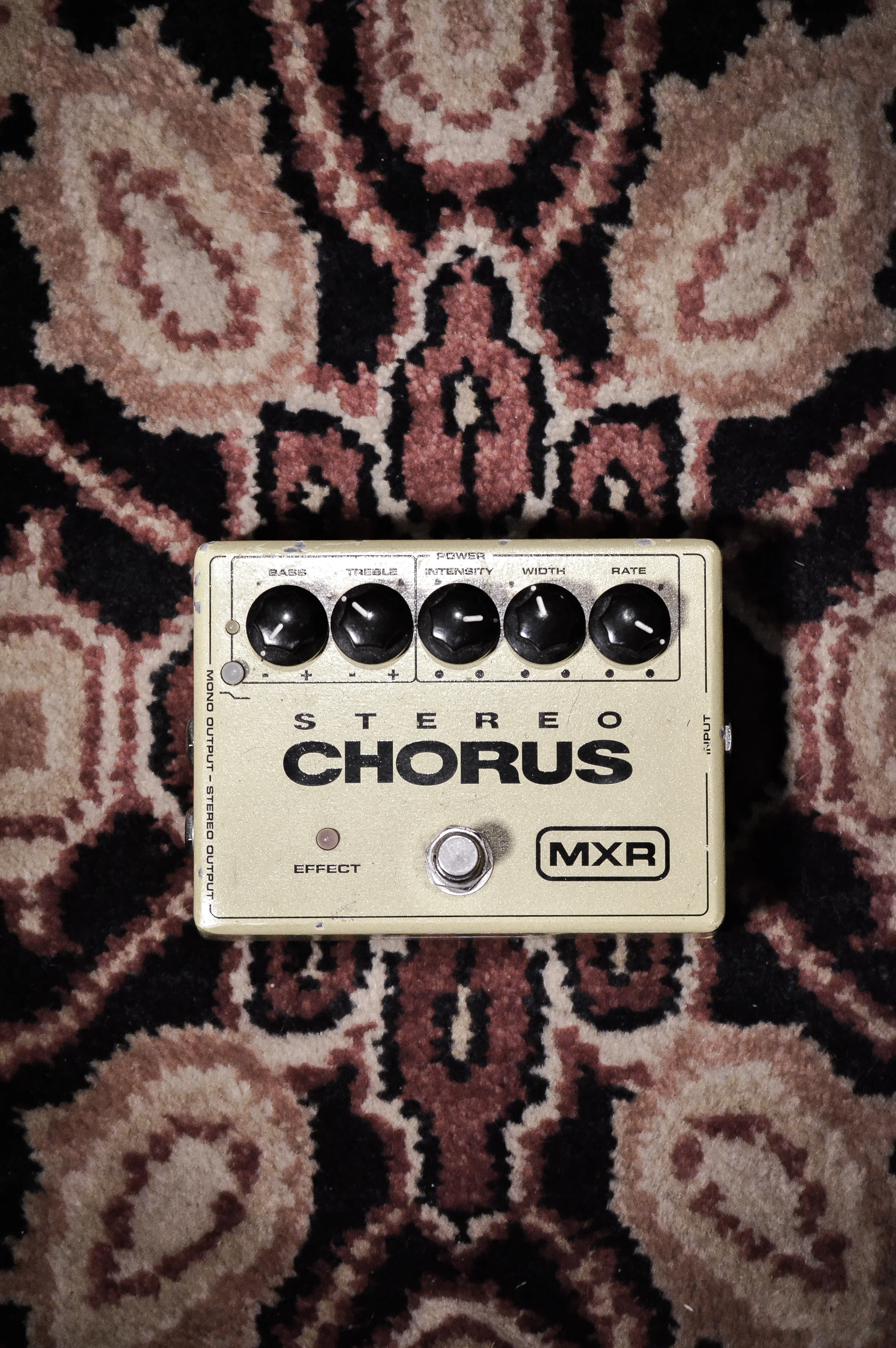 MXR M-134 Stereo Chorus
