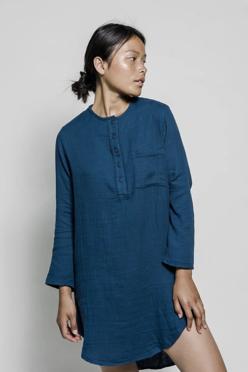 Nightshirt_Marine_DSC9319_Edit.jpg
