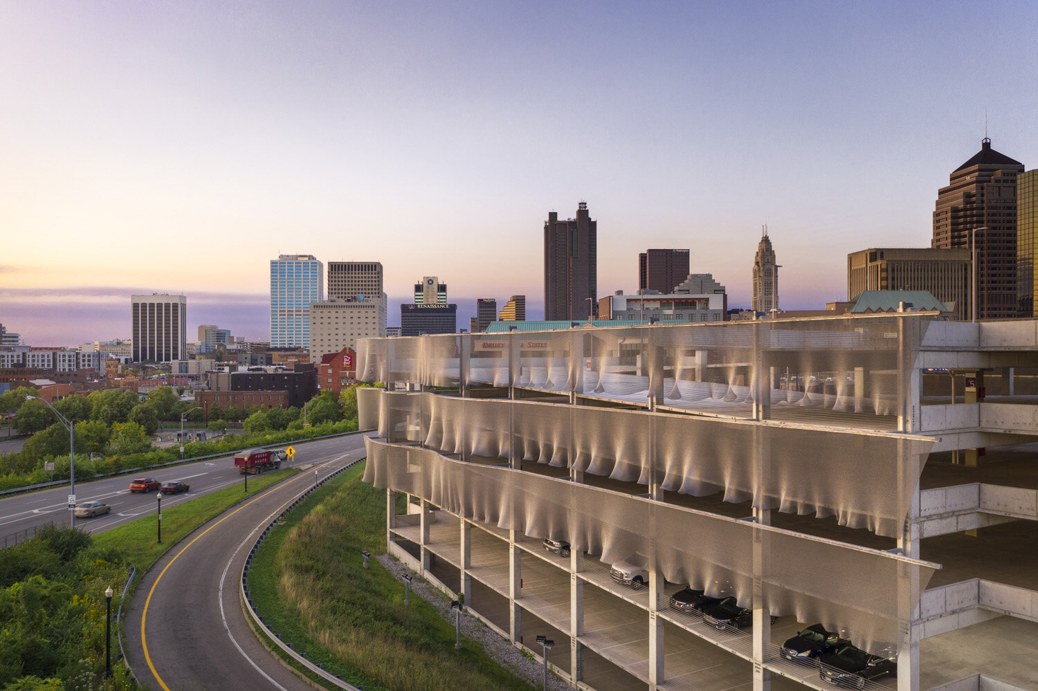 Kinetic Parking Garage Feature for The Greater Columbus Convention ...