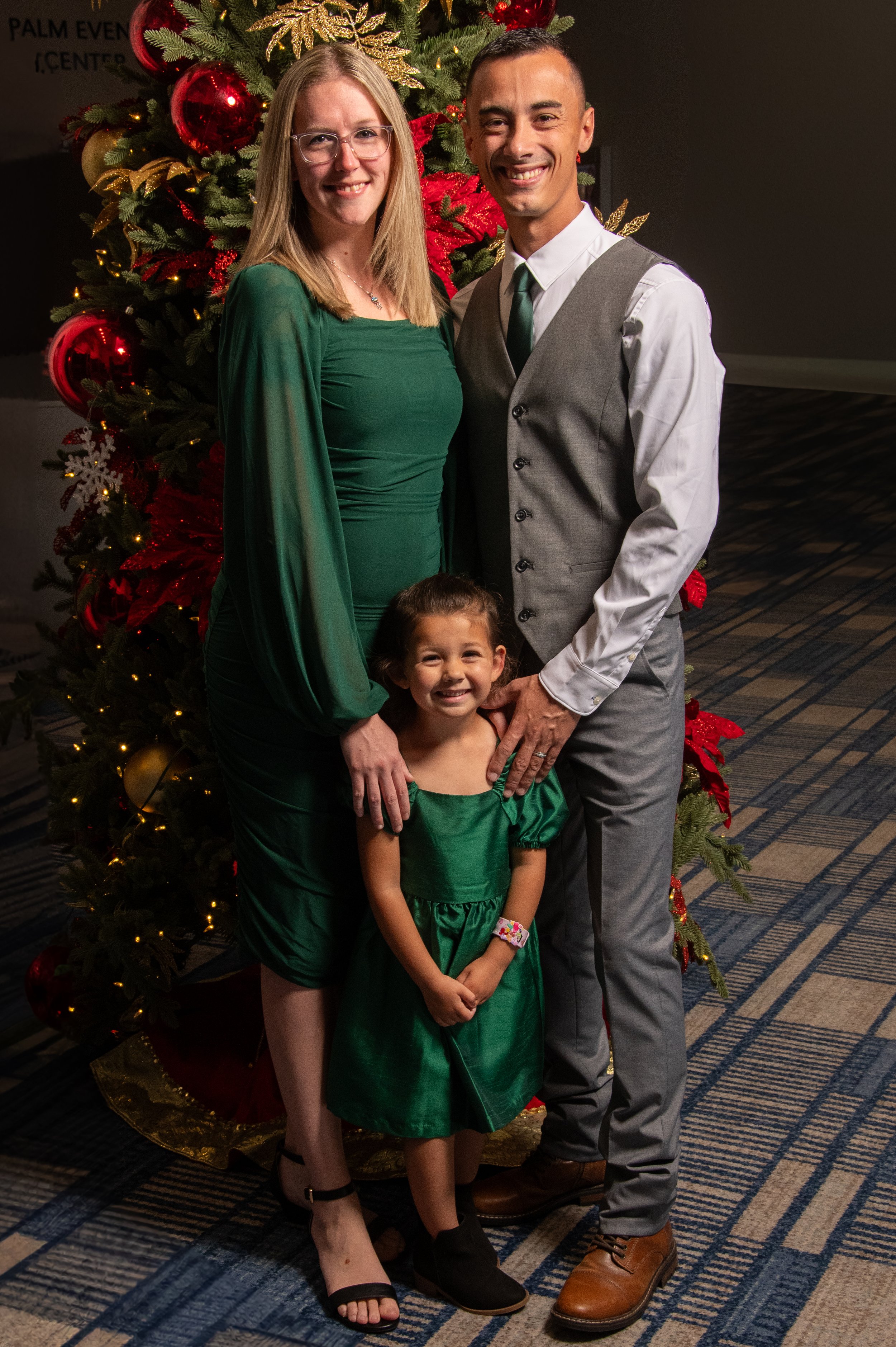 D and D Christmas-134.jpg