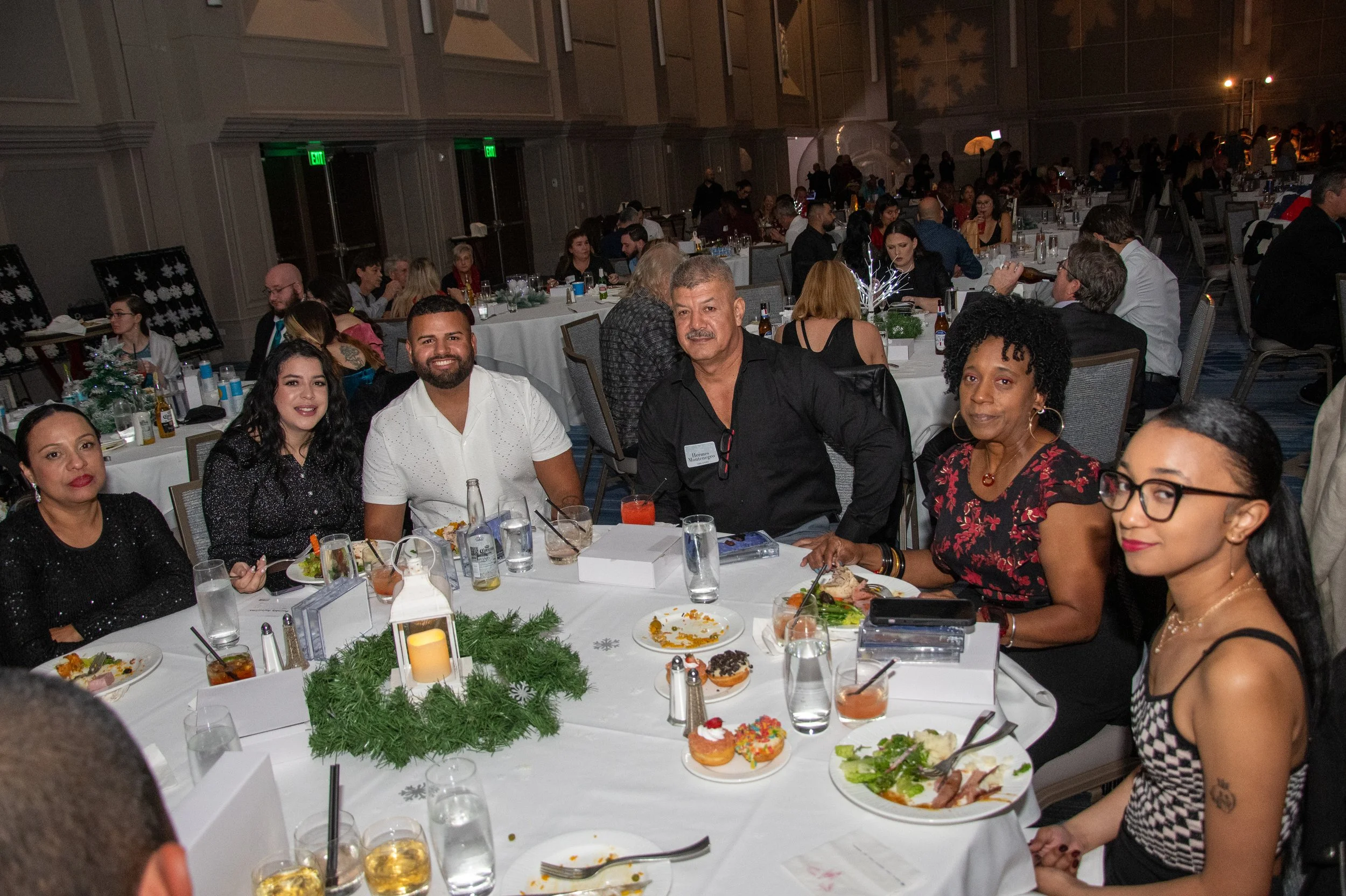 D and D Christmas-242.jpg